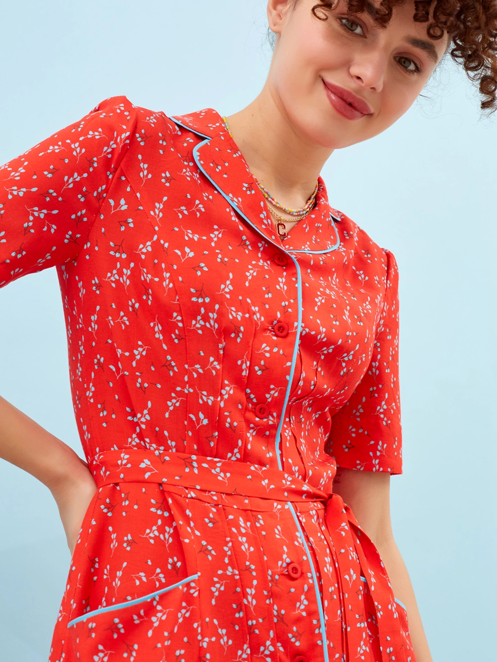 картинка платье миди с контрастным кантом от магазина Solo-U.ru