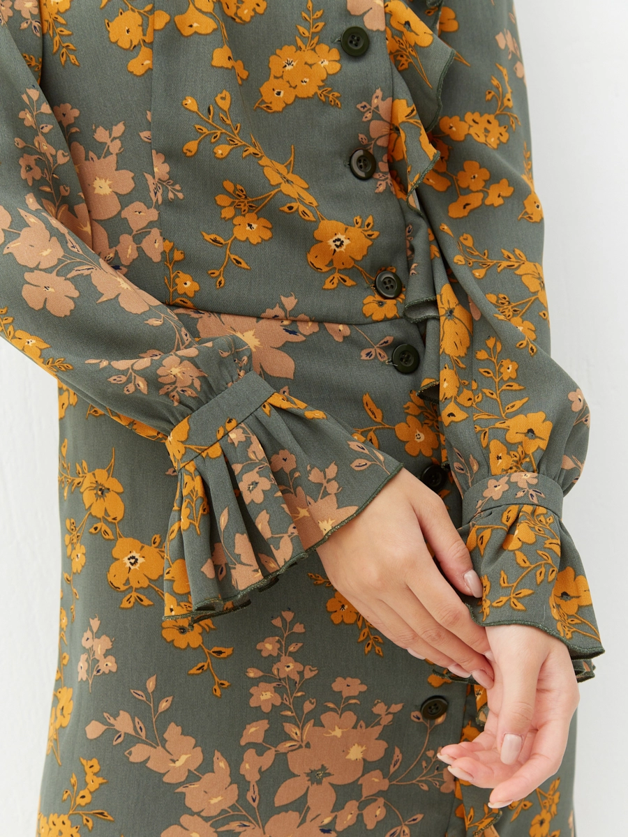 картинка платье миди с воланами на манжетах от магазина Solo-U.ru
